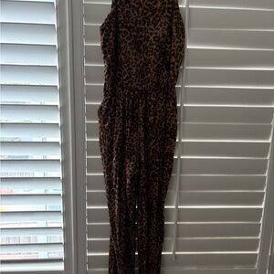 Leopard Print Jumpsuit w/ Pockets